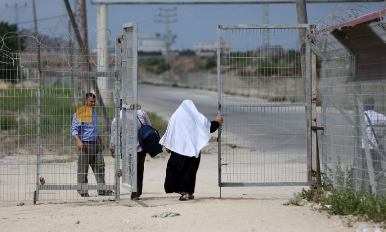 'Berang' serangan roket, Israel tutup sempadan ke Gaza 2